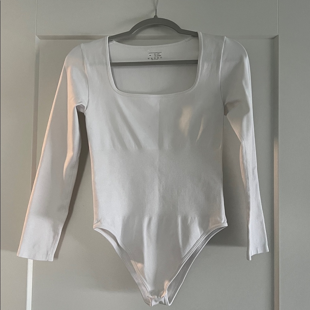 OQQ Women's 2 Bodysuits Ribbed Square Neck Long Sleeve Tops - Picture 6 of 8